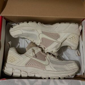 Nike Cream and Tan Athletic Shoes